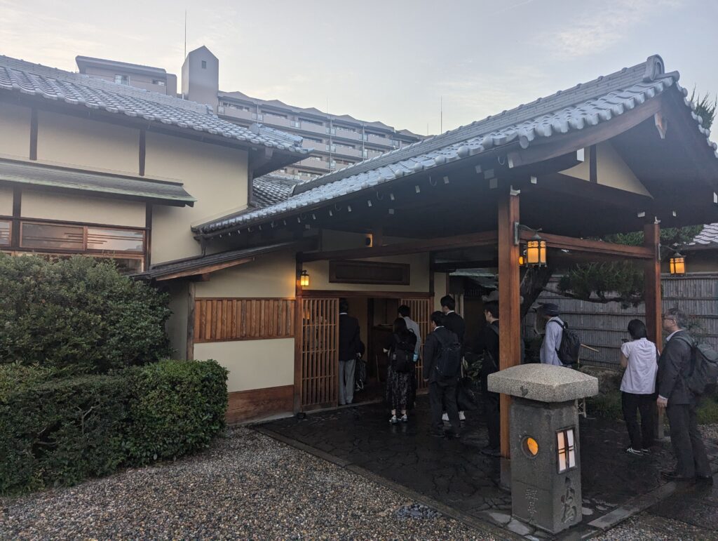 岡部君が第21回観光情報学会全国大会@京都で発表しましたの写真 1
